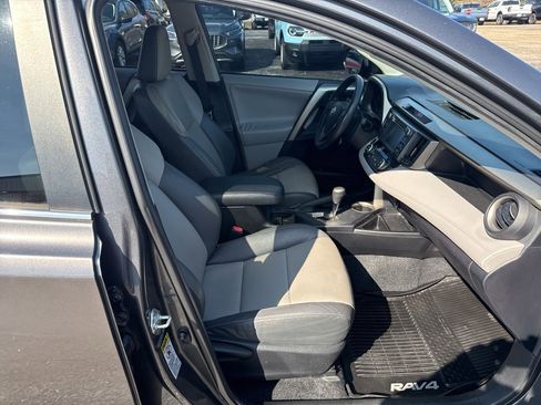 Used 2013 Toyota RAV4 Limited image 8