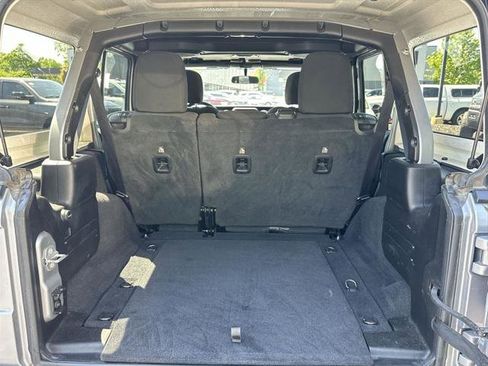 Certified 2020 Jeep Wrangler Unlimited Sahara AWD/4WD image 16