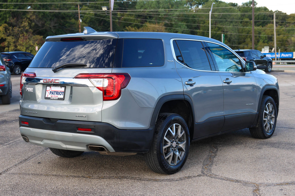 Used 2023 GMC Acadia SLE AWD/4WD image 3