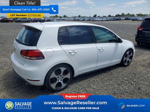 Used 2011 Volkswagen Golf 4-Door FWD image 4