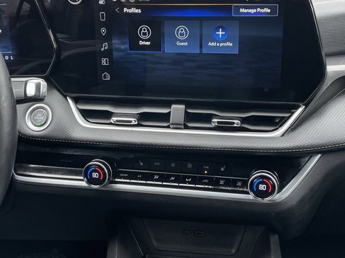 Certified 2025 Chevrolet Equinox LT w/ Convenience Package II image 17