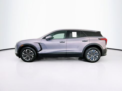 Used 2024 Chevrolet Blazer EV LT AWD/4WD image 4