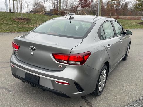 Used 2021 Kia Rio S image 3