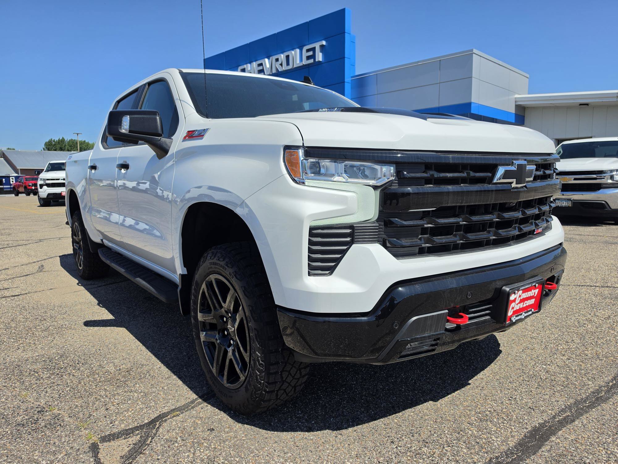 Used 2026 Chevrolet Silverado 1500 LT Trail Boss w/ Safety Package AWD/4WD image 30