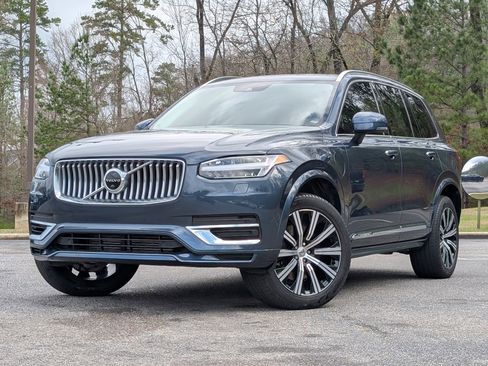 Used 2022 Volvo XC90 T8 Inscription w/ Advanced Package image 4