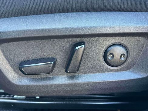 Used 2024 Nissan Rogue SV image 18