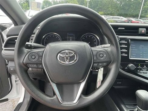 Used 2020 Toyota Camry LE image 13