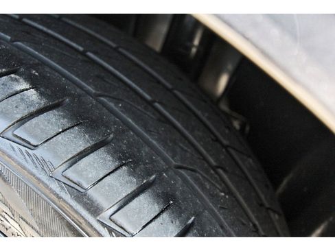 Used 2023 Dodge Challenger SXT w/ Blacktop Package image 31