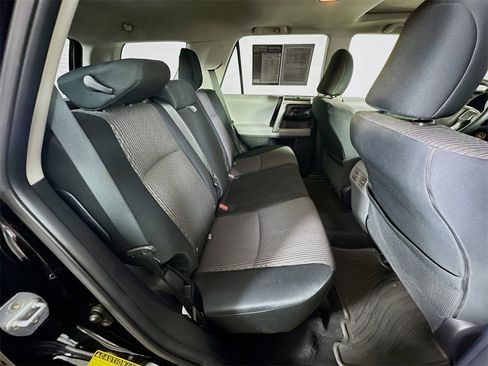 Used 2013 Toyota 4Runner SR5 image 10