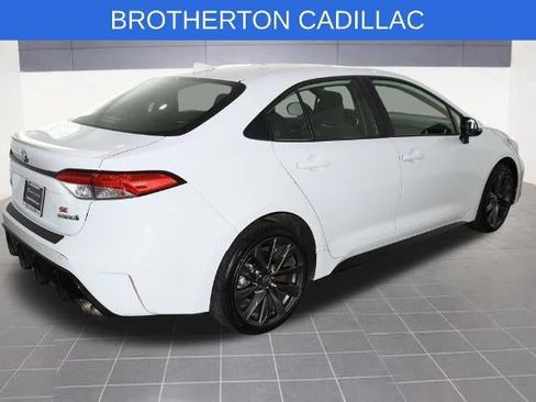 Used 2024 Toyota Corolla SE w/ SE Package FWD image 7
