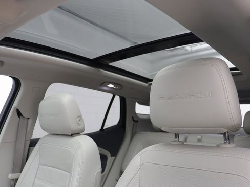 Certified 2022 GMC Terrain Denali w/ LPO, Floor Liner Package image 15