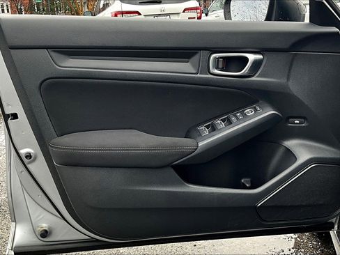 Used 2023 Honda Civic Sport image 17