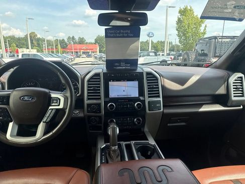 Used 2019 Ford F150 King Ranch w/ Equipment Group 601A Luxury AWD/4WD image 25