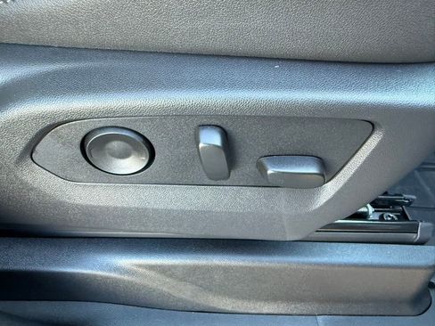 New 2026 Chevrolet Tahoe LT image 13