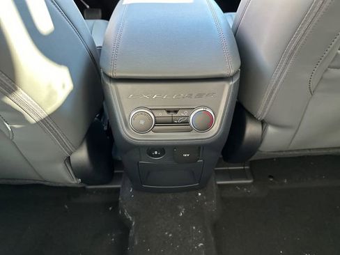 New 2026 Ford Explorer Active w/ Active Comfort Package image 22
