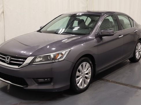 Used 2015 Honda Accord EX image 5