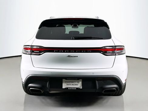Used 2023 Porsche Macan AWD/4WD image 10