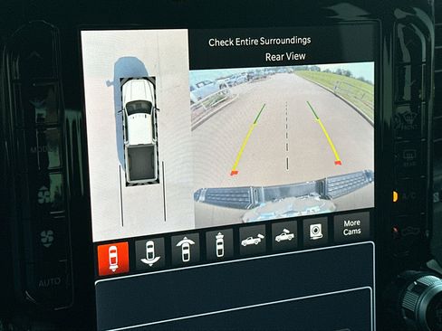 Used 2024 RAM 2500 Limited image 16