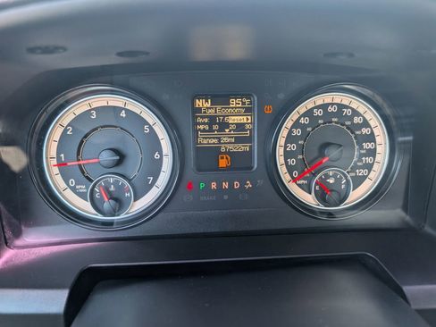 Used 2019 RAM 1500 Tradesman AWD/4WD image 14