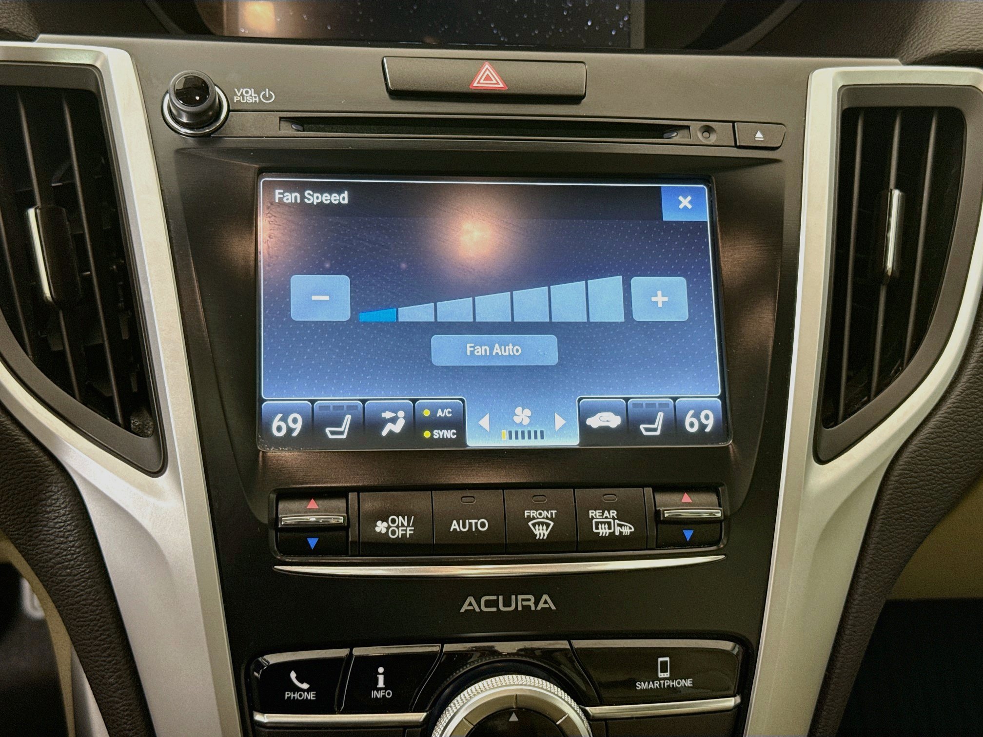 Used 2019 Acura TLX FWD image 17