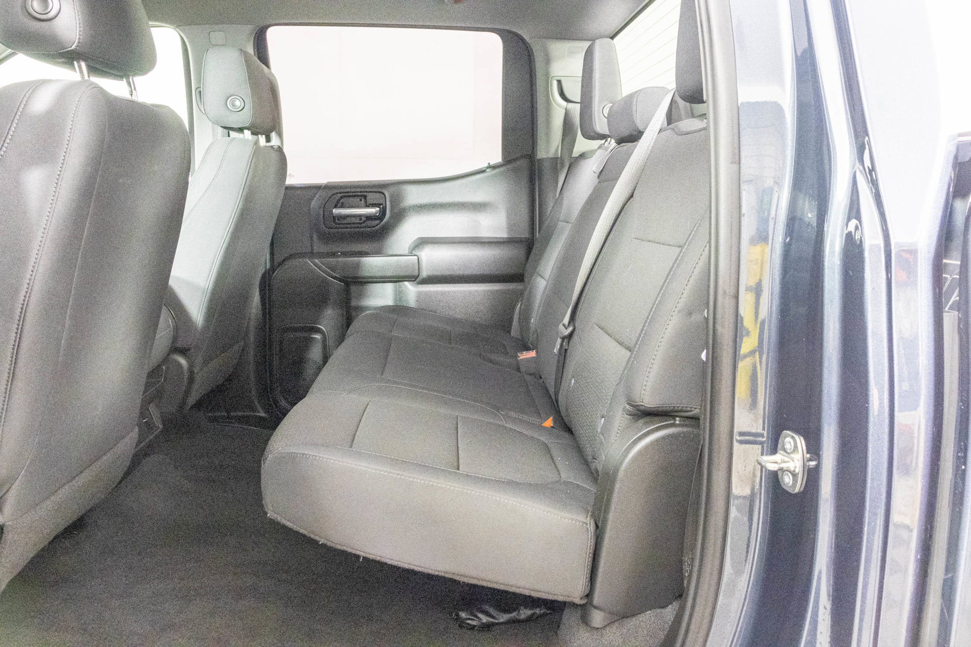 Used 2020 Chevrolet Silverado 1500 Custom w/ Custom Value Package AWD/4WD image 36