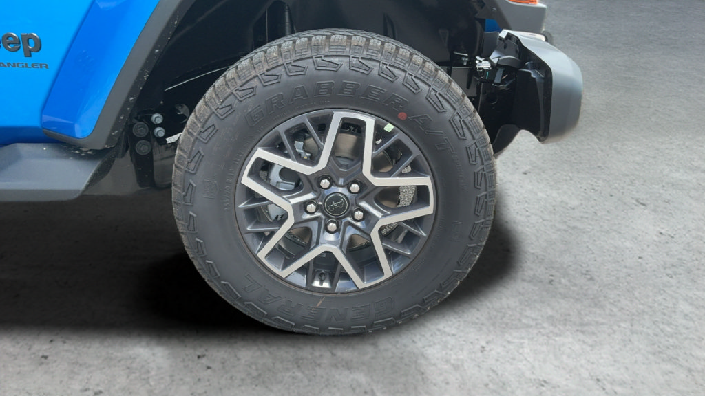 New 2026 Jeep Wrangler Unlimited Sahara AWD/4WD image 23