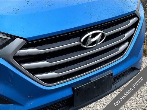 Used 2017 Hyundai Tucson SE Plus AWD/4WD image 25