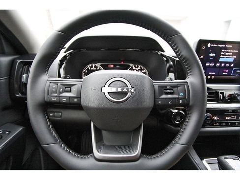 New 2026 Nissan Pathfinder SV FWD image 13