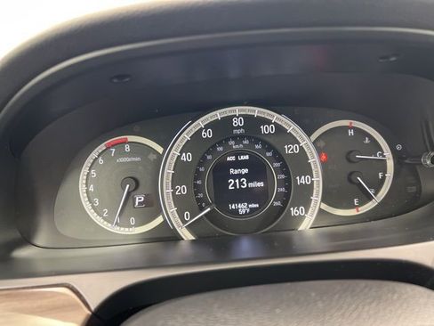 Used 2016 Honda Accord Touring image 8