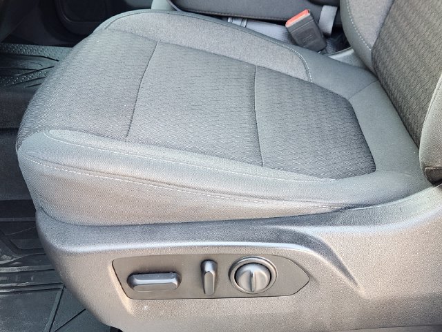 Used 2020 Chevrolet Silverado 1500 LT w/ Texas Edition RWD image 32