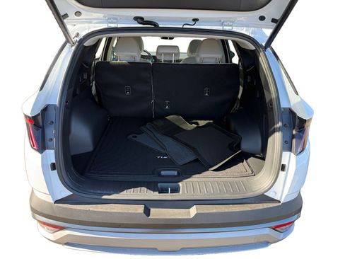 New 2026 Hyundai Tucson Limited AWD/4WD image 17
