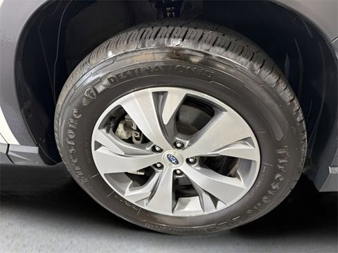 Certified 2024 Subaru Ascent Premium w/ Convenience Package image 39