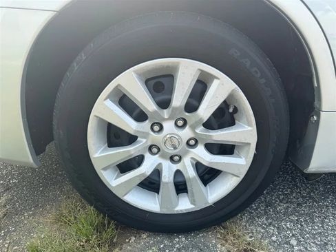 Used 2017 Nissan Altima 2.5 S w/ Power Driver Seat Package FWD image 37