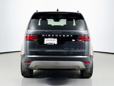Certified 2025 Land Rover Discovery S AWD/4WD image 6