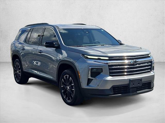 New 2026 Chevrolet Traverse LT w/ Enhanced Driving Package FWD image 3