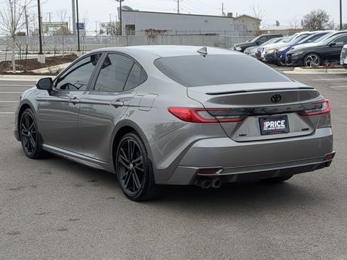 Used 2025 Toyota Camry XSE image 8