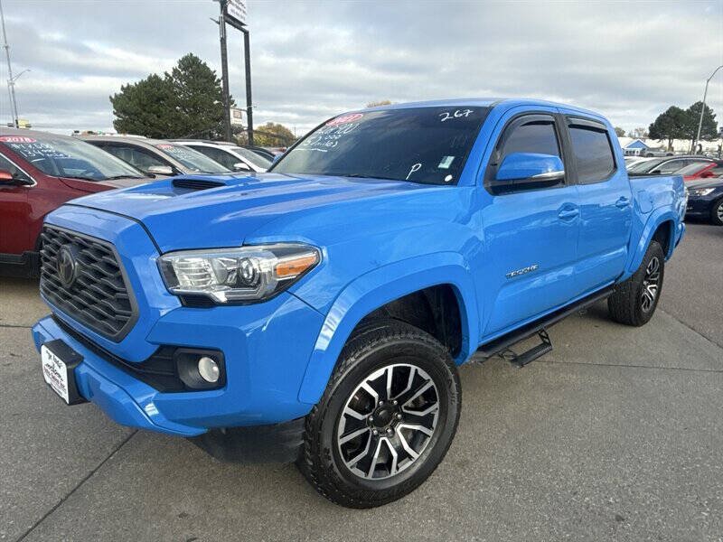 Used 2021 Toyota Tacoma TRD Sport AWD/4WD image 1