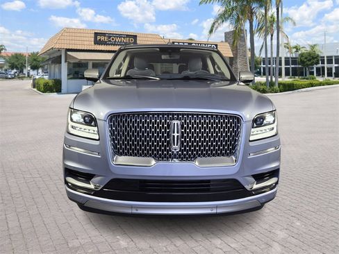 Used 2018 Lincoln Navigator Black Label image 3