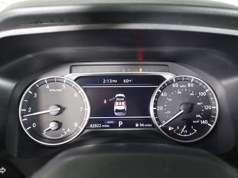 Used 2025 Nissan Rogue SV image 18