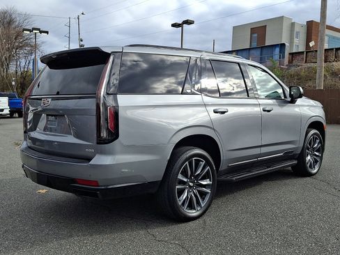 Used 2023 Cadillac Escalade Sport Platinum image 6