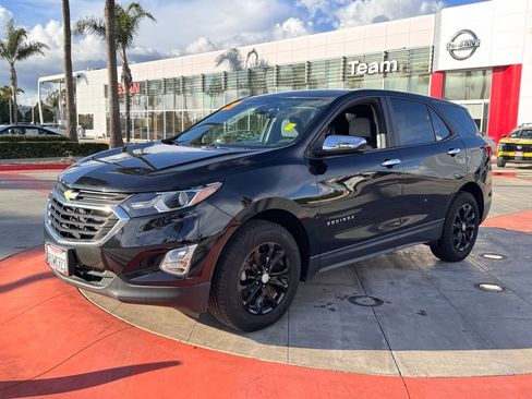 Used 2021 Chevrolet Equinox LS image 4