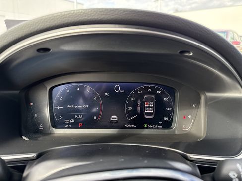 Certified 2024 Honda Civic Touring image 27