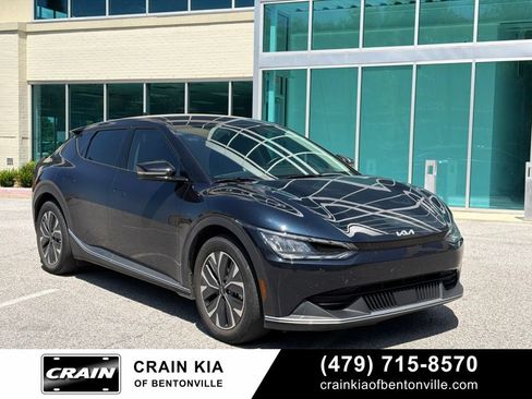 Used 2024 Kia EV6 Light RWD image 1