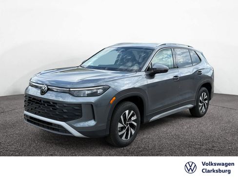 New 2026 Volkswagen Tiguan S AWD/4WD image 1