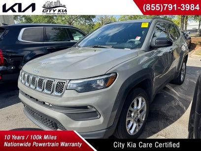 Used 2023 Jeep Compass Latitude w/ Sun and Sound Group