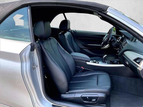 Used 2015 BMW 228i Convertible RWD image 9