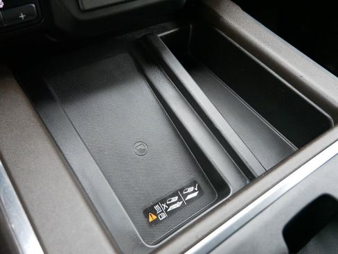 Used 2019 Chevrolet Silverado 1500 LTZ w/ LTZ Premium Package image 20