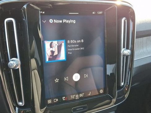 Used 2023 Volvo XC40 B5 Plus w/ Driver Assist Package AWD/4WD image 17