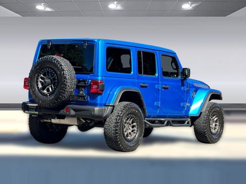 Used 2022 Jeep Wrangler Unlimited Rubicon w/ Xtreme Recon 35" Tire Package AWD/4WD image 8