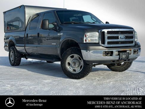 Used 2006 Ford F350 Lariat AWD/4WD image 1